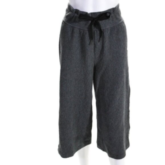 Lululemon Retreat Yourself Relaxed Crop 4 NWOT - Picture 7 of 15